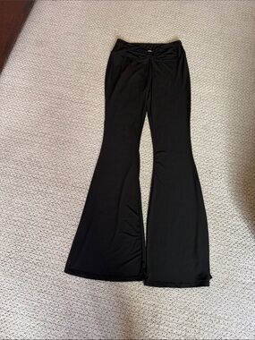 Black Flared Yoga Pants